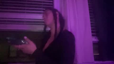 Snapshot of throatyygoat chatting on November 1, 2025, 4:58 am throatyygoat online show from November 1, 2025, 4:58 am