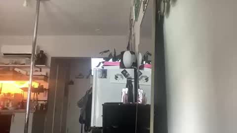 Snapshot of throatyygoat chatting on November 4, 2025, 6:40 pm throatyygoat online show from November 4, 2025, 6:40 pm