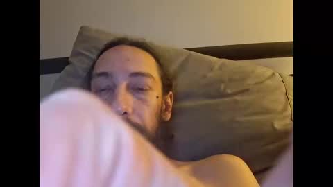 Snapshot of throbster513 chatting on October 6, 2025, 2:58 pm throbster513 online show from October 6, 2025, 2:58 pm