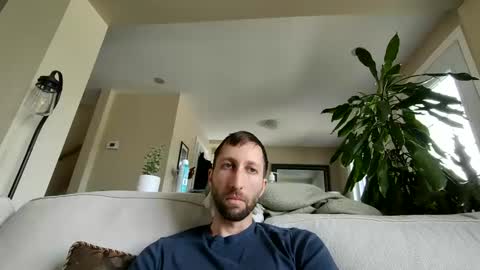 throwawayafteruse20202 online show from September 17, 2025, 4:19 pm