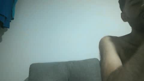 Snapshot of throwawayyourgun chatting on March 12, 2025, 11:33 pm Luka online show from March 12, 2025, 11:33 pm