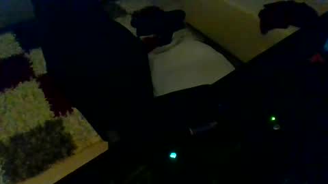 EdgingMasterThrthrd online show from December 1, 2024, 10:32 pm