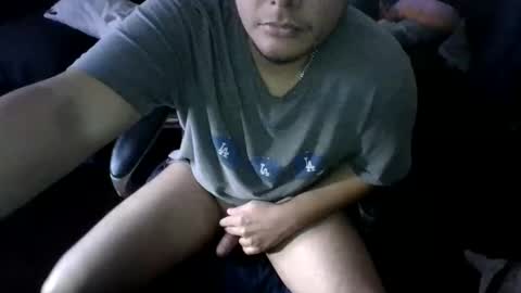 Snapshot of thssguy32 chatting on November 17, 2025, 5:30 pm thssguy32 online show from November 17, 2025, 5:30 pm