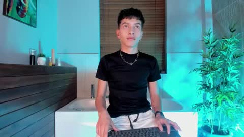 Tiam Muller online show from October 25, 2025, 4:09 am