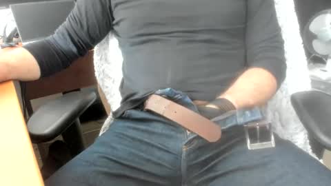 Snapshot of tiamone chatting on November 4, 2025, 8:02 am tiamone online show from November 4, 2025, 8:02 am