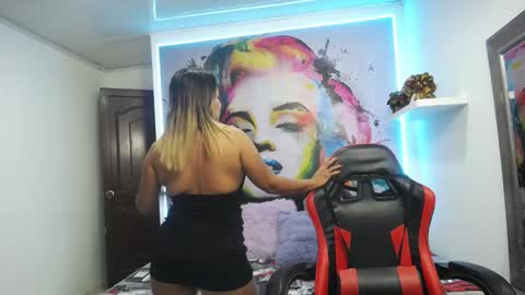 tiana_breeze online show from September 26, 2025, 3:10 am