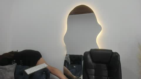 tiana_rosse_ online show from May 28, 2026, 12:02 pm