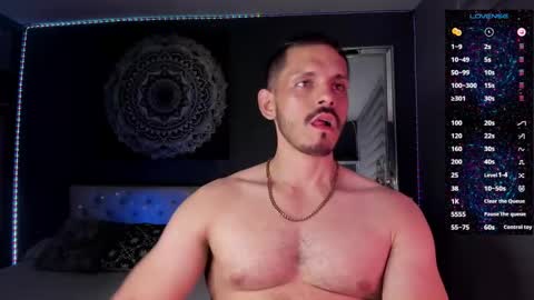 Tian Zilac online show from November 15, 2025, 11:43 pm