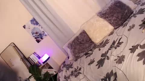 Sam online show from February 22, 2025, 6:06 am