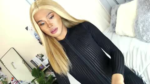 Sam online show from March 5, 2025, 3:29 am