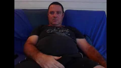 Snapshot of tibarama chatting on February 17, 2026, 5:04 am Tiba online show from February 17, 2026, 5:04 am