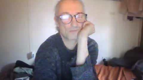 tiddles12345 online show from May 12, 2026, 3:09 pm