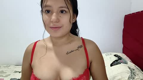 tifany_peres online show from June 15, 2026, 8:27 am