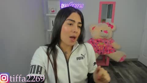 Snapshot of tifany_tay2 chatting on January 17, 2025, 2:50 am hey am julietha online show from January 17, 2025, 2:50 am