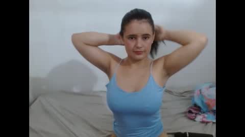 Snapshot of tifanyxesi chatting on October 27, 2025, 3:16 pm tifanyxesi online show from October 27, 2025, 3:16 pm