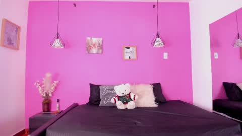 Snapshot of tifcarter chatting on July 25, 2026, 6:49 pm Tif Carter online show from July 25, 2026, 6:49 pm