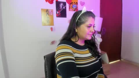 Tiff Luxx online show from March 19, 2026, 1:59 pm