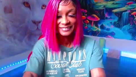 Snapshot of tiffanilove chatting on September 16, 2025, 1:56 pm Tiffani Love online show from September 16, 2025, 1:56 pm