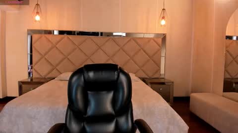 Tiffanny Sins online show from February 28, 2026, 6:53 pm