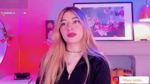 Snapshot of tiffany_beckerr chatting on December 18, 2025, 2:01 pm Tiffany Becker online show from December 18, 2025, 2:01 pm