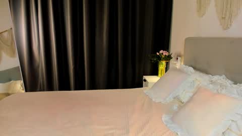 Snapshot of tiffany_king chatting on April 2, 2026, 9:23 pm Tiffany online show from April 2, 2026, 9:23 pm