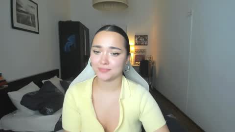  Tiffany  online show from December 24, 2024, 5:27 am