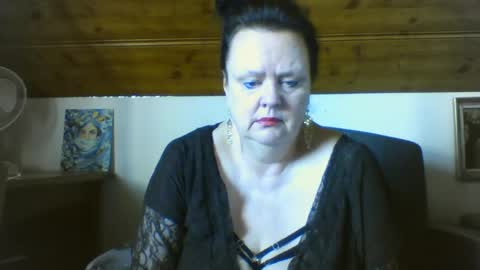 TiffanyMature online show from April 2, 2026, 8:45 am