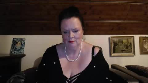 TiffanyMature online show from April 24, 2026, 9:39 pm