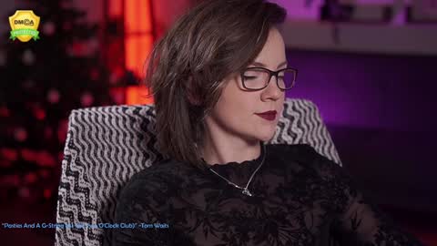 Snapshot of tiffanyriox chatting on December 5, 2024, 2:53 am tiffanyriox online show from December 5, 2024, 2:53 am