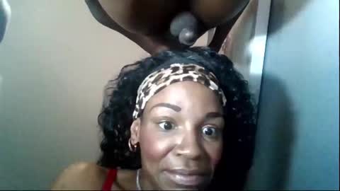 Snapshot of tiffanyslim274 chatting on December 31, 2024, 5:18 pm tiffanyslim274 online show from December 31, 2024, 5:18 pm