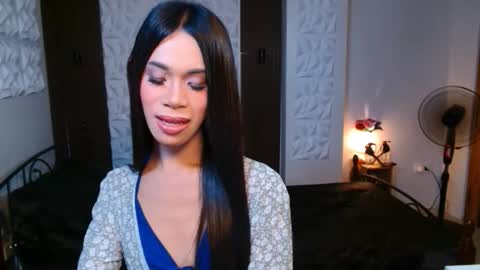 Snapshot of tiffanythebigcock chatting on October 19, 2025, 10:16 am tiffanythebigcock online show from October 19, 2025, 10:16 am