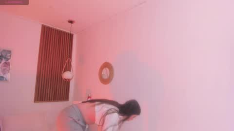 Tiffany online show from January 19, 2026, 1:04 pm