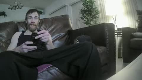 Tiggity23 come stroke my 9 cock with ne online show from February 11, 2026, 9:03 am