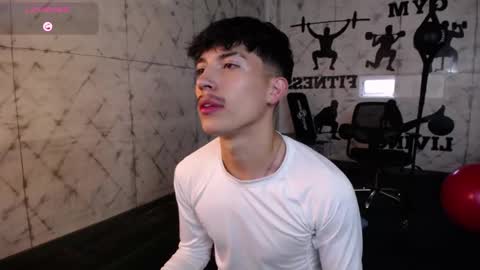 Tim Fox online show from October 15, 2025, 11:21 am