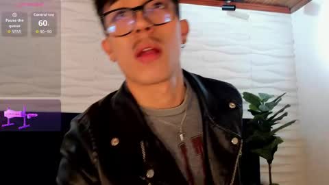 Tim Fox online show from November 3, 2025, 12:06 pm