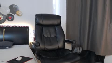 ask me online show from February 11, 2025, 8:26 am