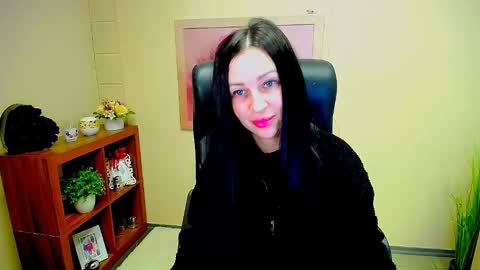 Luisa online show from February 10, 2025, 11:36 am