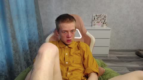 Snapshot of timmy7topcut chatting on December 17, 2024, 5:07 am Timmy online show from December 17, 2024, 5:07 am