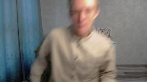 Snapshot of timmy7topcut chatting on December 18, 2024, 5:04 am Timmy online show from December 18, 2024, 5:04 am