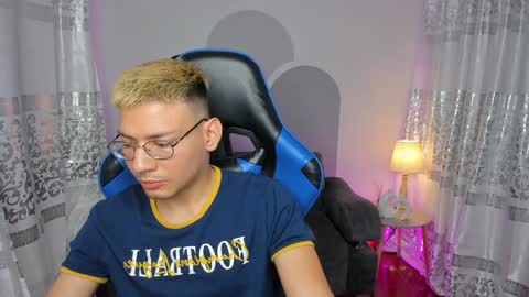 timi  jones online show from January 14, 2025, 1:04 am