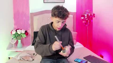 Timothy 21 years old online show from February 4, 2026, 9:20 pm