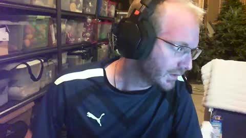 Snapshot of timtimmyyyy chatting on September 23, 2025, 12:24 am timtimmyyyy online show from September 23, 2025, 12:24 am