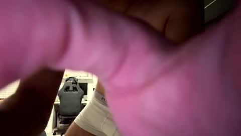 Snapshot of timur2005 chatting on October 1, 2025, 4:40 am Timur online show from October 1, 2025, 4:40 am