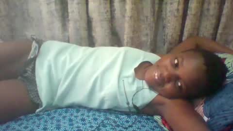 christine online show from November 4, 2025, 5:06 am