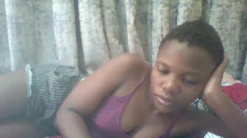 christine online show from November 19, 2025, 7:52 am