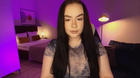 hi im curvy babyface girlie Tina online show from February 23, 2026, 8:01 am