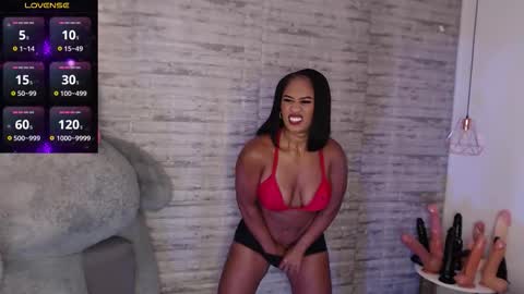 Tinna Goddess online show from October 25, 2025, 12:13 pm