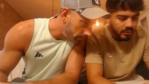 tinoclandestino online show from January 18, 2026, 10:52 am