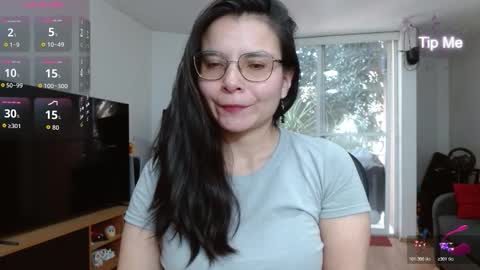 Tiny Caroline online show from February 12, 2026, 11:33 pm