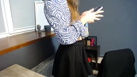 Snapshot of tiny_felicity chatting on March 12, 2025, 10:16 am Gloria online show from March 12, 2025, 10:16 am